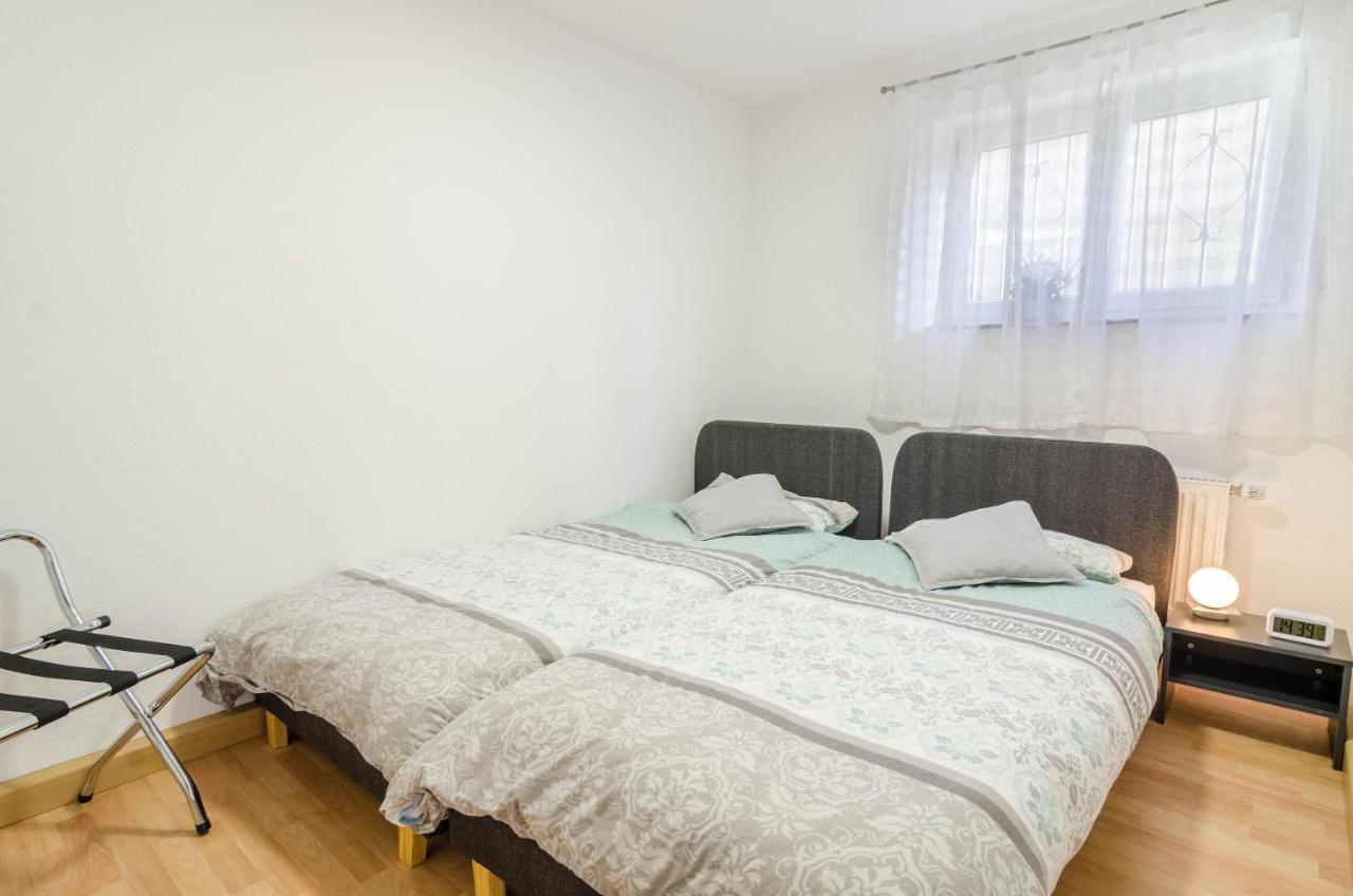 Apartment Neunzehn 史塔卡赫 外观 照片